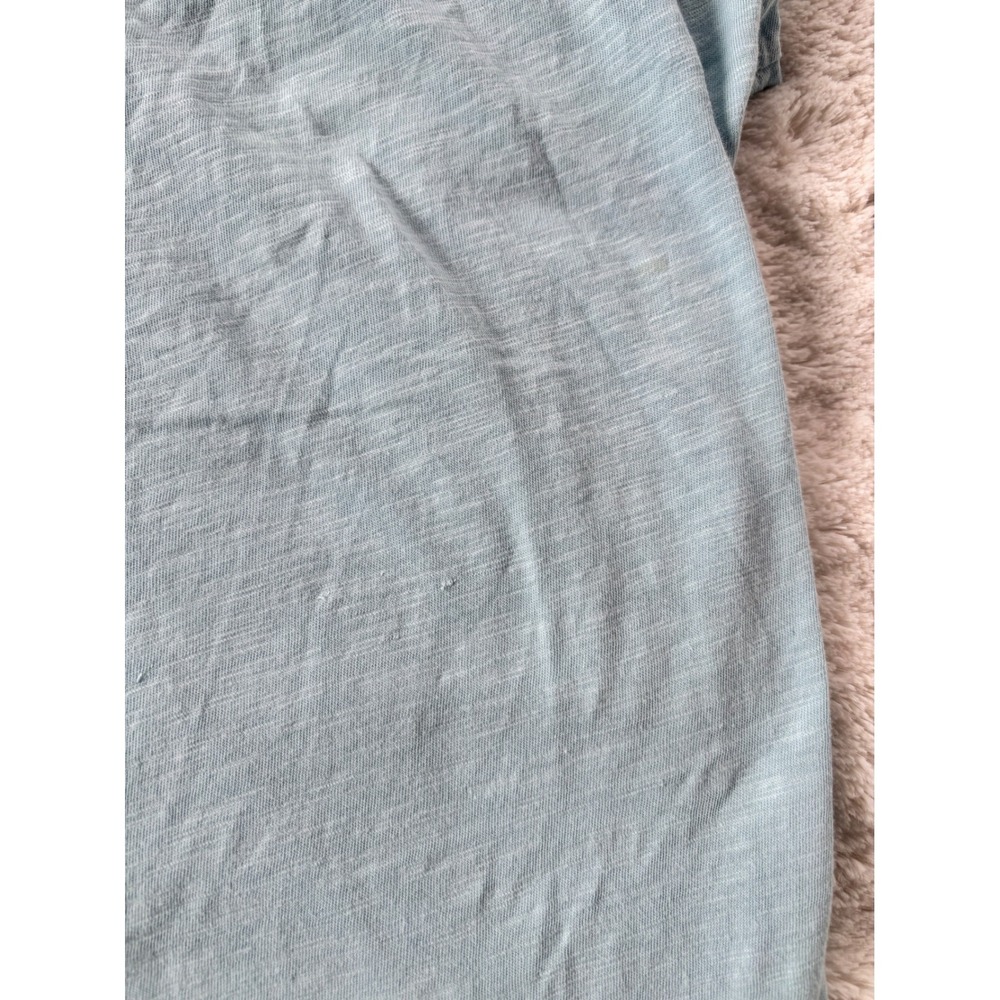 LL Bean Womens M Slub Knit Top Light Blue V Neck Cap Sleeve Casual - Picture 4 of 4